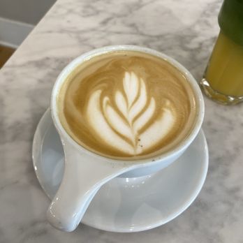 Central Station Coffee & Tea - Latte - Coffee & Tea Near Me - Wilmette, Illinois Central Station Coffee & Tea - Latte - Coffee & Tea Near Me - Wilmette, Illinois