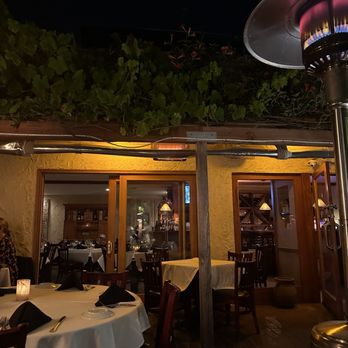Caffe Pinguini Italian Restaurant - outside - Italian Near Me - Los Angeles, California Caffe Pinguini Italian Restaurant - outside - Italian Near Me - Los Angeles, California