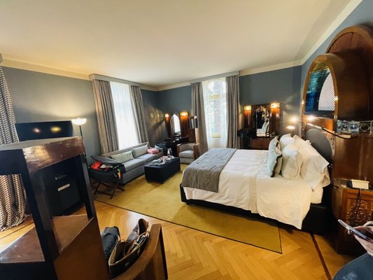 The Albereta Relais & Chateaux by null