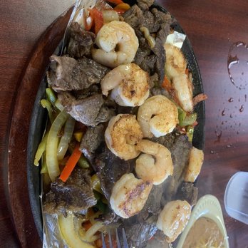 Mariscos "El Viejon" - Seafood Near Me - Mesa, Arizona