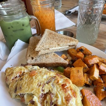 Pure Bistro - PURE OMELETTE - Juice Bars & Smoothies Near Me - Brooklyn, New York