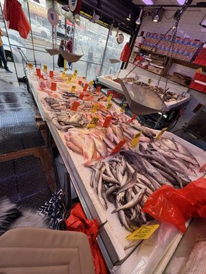 Win Sea Food Market by null
