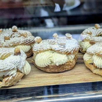 Mon Petit Choux - Bakeries Near Me - Cheviot, Ohio
