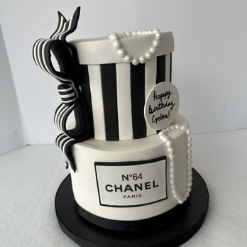 Irene's Bakery - Chanel cake! - Bakeries Near Me - Lewisville, Texas Irene's Bakery - Chanel cake! - Bakeries Near Me - Lewisville, Texas