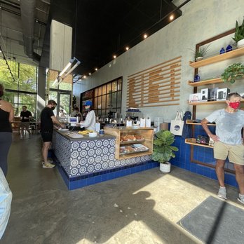 Mañana - Inside - Coffee & Tea Near Me - Austin, Texas