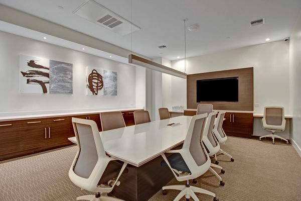 Fiona WeHo Apartments by null