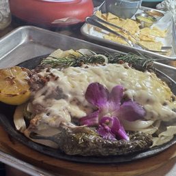 El flameado de polo con beef fajita El flameado de polo con beef fajita