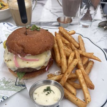 Sweet Maple - Imposible burger - Breakfast & Brunch Near Me - Cupertino, California