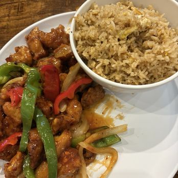 Thai Papaya - Orange chicken and fried rice - Thai Near Me - Allen, Texas