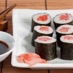 Tuna sushi
