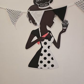 Doughgirl Cupcakes - Logo - Patisserie/Cake Shop Near Me - Brooklyn, New York Doughgirl Cupcakes - Logo - Patisserie/Cake Shop Near Me - Brooklyn, New York