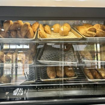 A lo Maracucho - Empanadas y pasteles - Venezuelan Near Me - West Jordan, Utah A lo Maracucho - Empanadas y pasteles - Venezuelan Near Me - West Jordan, Utah