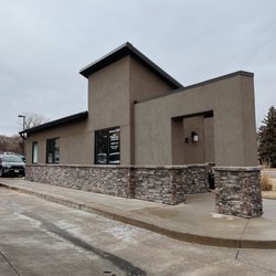 Hinze Chiropractic Acupuncture - Inside