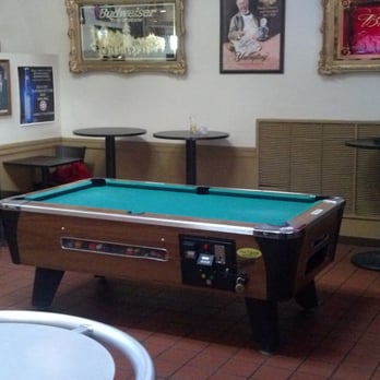 Alexus Steakhouse & Tavern - Pool Table In Bar - Steakhouses Near Me - Clifton, New Jersey