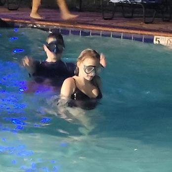 Holiday Inn Express Slidell - The pool - Hotels Near Me - Slidell, Louisiana