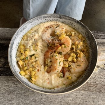 P6 - shrimp & grits - Cocktail Bars Near Me - Austin, Texas P6 - shrimp & grits - Cocktail Bars Near Me - Austin, Texas