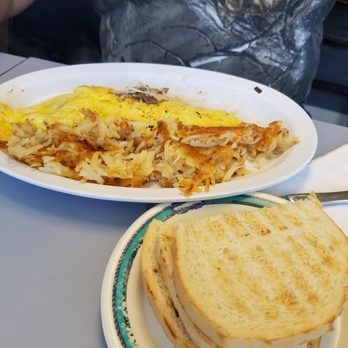 Eggs & Moore - Steak omelette with homemade hash browns n mancini toast - Breakfast & Brunch Near Me - Pittsburgh, Pennsylvania