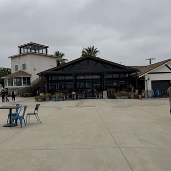 Cable Airport - Airports Near Me - Upland, California
