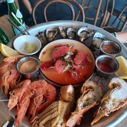 Balcony Bar & Oyster Co - Seafood tower