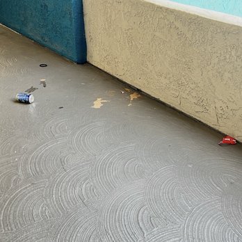 Cielo Apartments - Trash everywhere. - Apartments Near Me - Panorama City, California Cielo Apartments - Trash everywhere. - Apartments Near Me - Panorama City, California