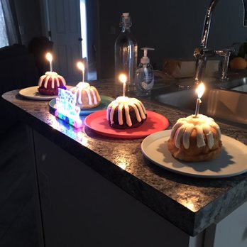 Nothing Bundt Cakes - Individual size bundt cakes - Desserts Near Me - Orlando, Florida