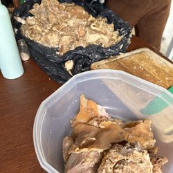 Tienda Y Carniceria - Los Guerreros - Carnitas (we are trimming)