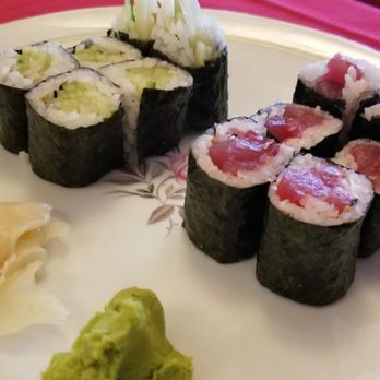 Sushi Jooa - The sushi plate. chipped. - Japanese Near Me - Loveland, Colorado Sushi Jooa - The sushi plate. chipped. - Japanese Near Me - Loveland, Colorado