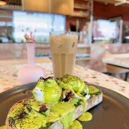 Eggs Benedict On Toast