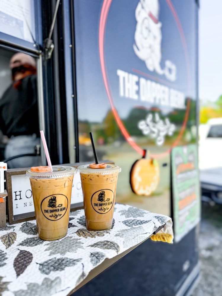 The Dapper Bean Logo