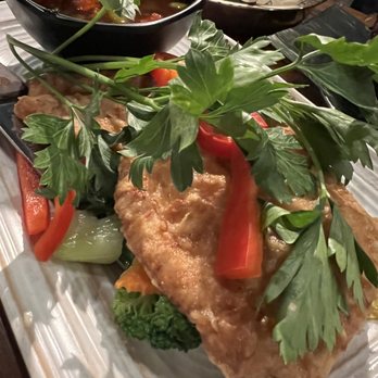 Lemongrass Brooklyn - Thai Near Me - Brooklyn, New York