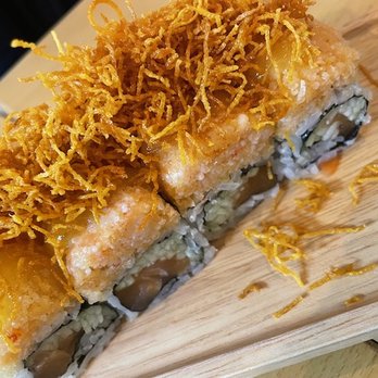 Akino - HYPEST ROLL - Sushi Bars Near Me - Elmhurst, New York Akino - HYPEST ROLL - Sushi Bars Near Me - Elmhurst, New York
