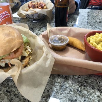 Simon's Hot Dogs - Vegan burger, mac and cheese and empanada.. - Hot Dogs Near Me - Buckeye, Arizona