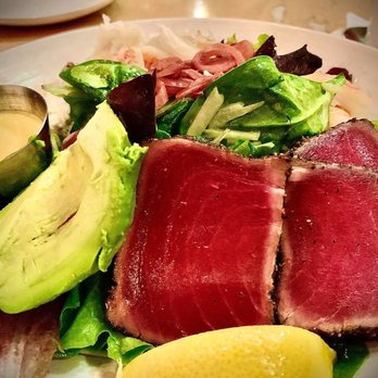 Schooners Monterey - Seafood Salad w/Seared Tuna - Seafood Near Me - Monterey, California Schooners Monterey - Seafood Salad w/Seared Tuna - Seafood Near Me - Monterey, California