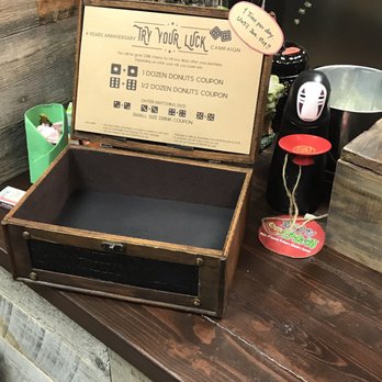 Ring Donuts - Roll dice to get free stuff - Donuts Near Me - Los Angeles, California