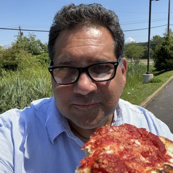 Brooklyn Square Pizza - Brooklyn guy in Jersey eating Brooklyn pizza! - Pizza Near Me - Manalapan Township, New Jersey Brooklyn Square Pizza - Brooklyn guy in Jersey eating Brooklyn pizza! - Pizza Near Me - Manalapan Township, New Jersey