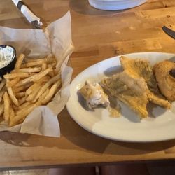 Western Avenue Grill - Fish and chips