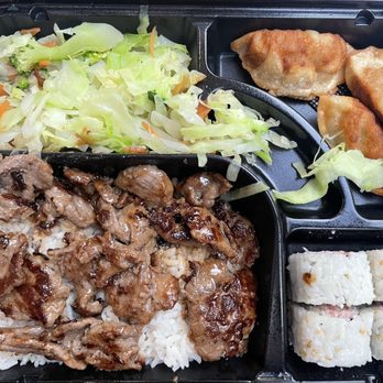 Sarku Japan - Beef teriyaki bento - Japanese Near Me - National City, California Sarku Japan - Beef teriyaki bento - Japanese Near Me - National City, California