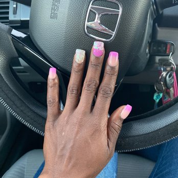Vida Nail Spa - Nail Salons Near Me - Oakley, California