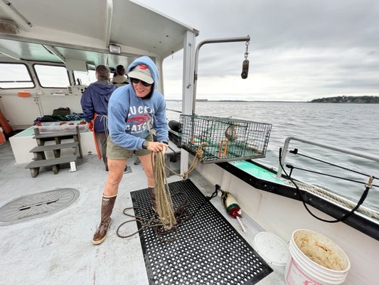 Lucky Catch Cruises by null