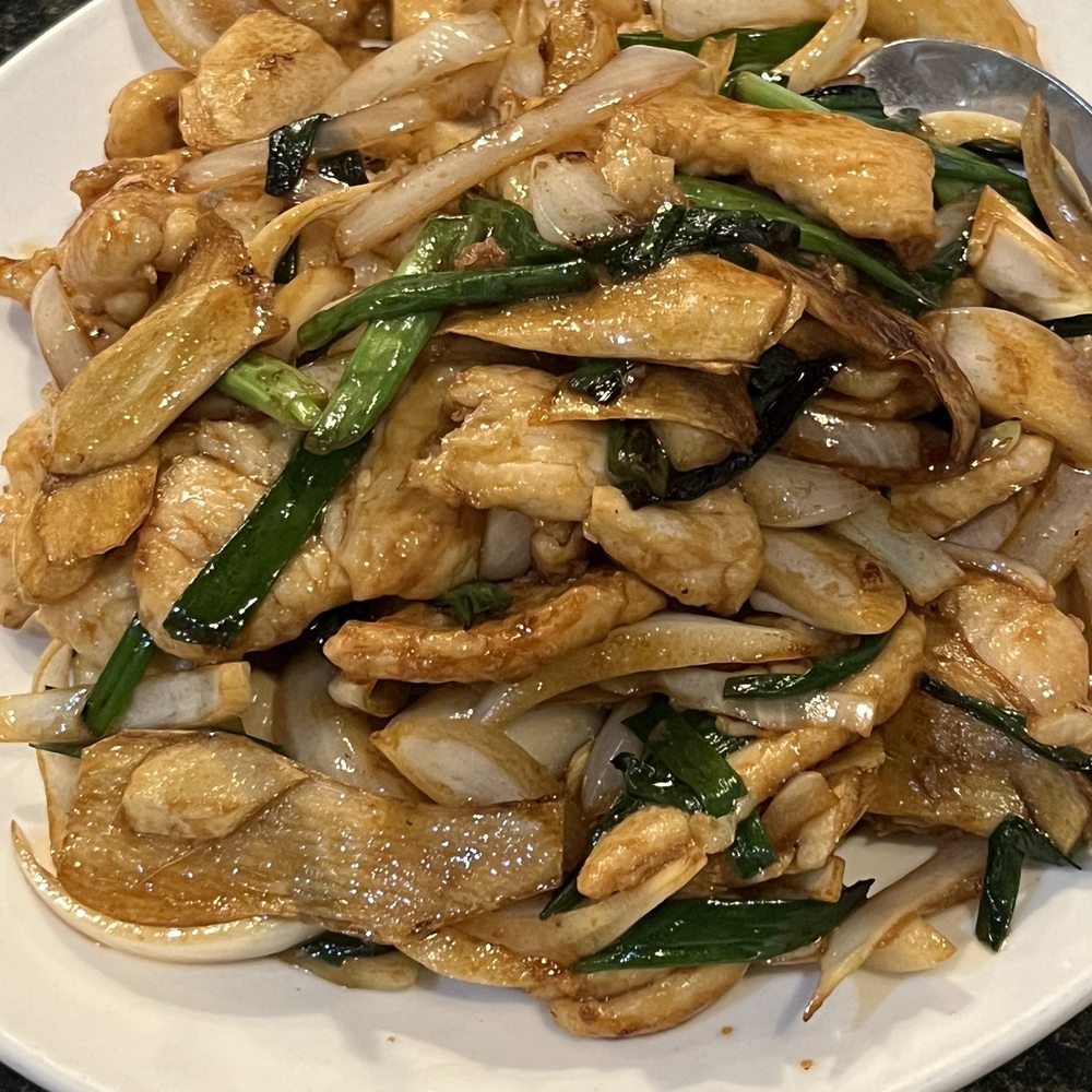 CF Cheng - Ginger and Scallion Chicken - Chinese Near Me - Sacramento, California CF Cheng - Ginger and Scallion Chicken - Chinese Near Me - Sacramento, California