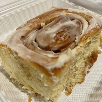Gourmet Pie & Cafe - Cinnamon Roll - American Near Me - Los Alamitos, California Gourmet Pie & Cafe - Cinnamon Roll - American Near Me - Los Alamitos, California