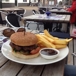 Hotel Raadhuis - De hamburger met zelfgemaakte patatten