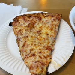 Massimos Pizza and Pasta - Cheese pizza slice