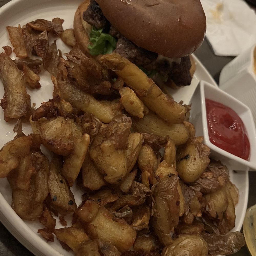The Industry - Burger and potatoes - Cocktail Bars Near Me - Akron, Ohio