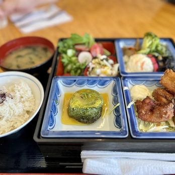 Azay - Daily bento (with chicken karage as protein) - Japanese Near Me - Los Angeles, California Azay - Daily bento (with chicken karage as protein) - Japanese Near Me - Los Angeles, California
