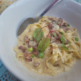 Ravello Italian Kitchen - Fettuccine carbonara - Italian Near Me - Watertown, Massachusetts