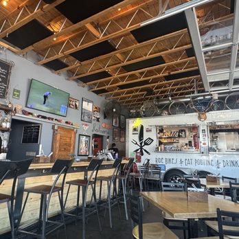 The Dive - Pubs Near Me - Gunnison, Colorado