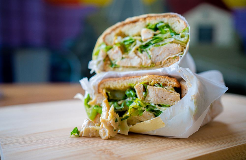 LJ's Deli