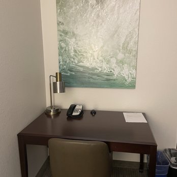 SpringHill Suites by Marriott Naples - Workspace with lamp and Ethernet cord - Hotels Near Me - Naples, Florida