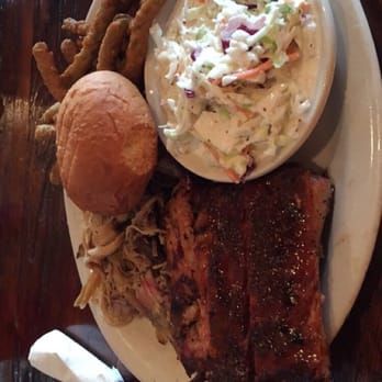 Uncle Gus's Mountain Pit Bar-B-Que - Barbeque Near Me - Decatur, Tennessee